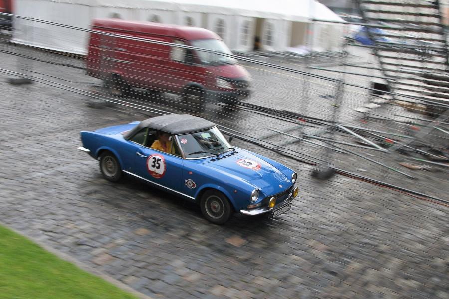  Fiat 124 Spider 1966 года  (фото 5 из 5)
